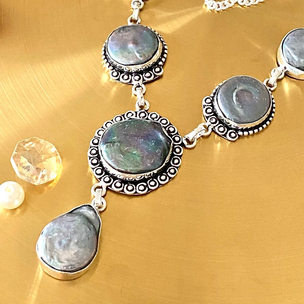 Gray Biwa Pearl Handcrafted Dangling Necklace - Picture 5 of 10